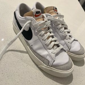Nike blazer low ‘77 Vintage Men’s / Women’s sneakers